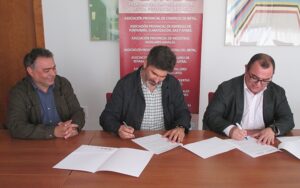 Firma del Acuerdo de Colaboración entre FEMCA y ALARIFE INGENIERÍA Y CONSTRUCCIÓN. Noviembre de 2022